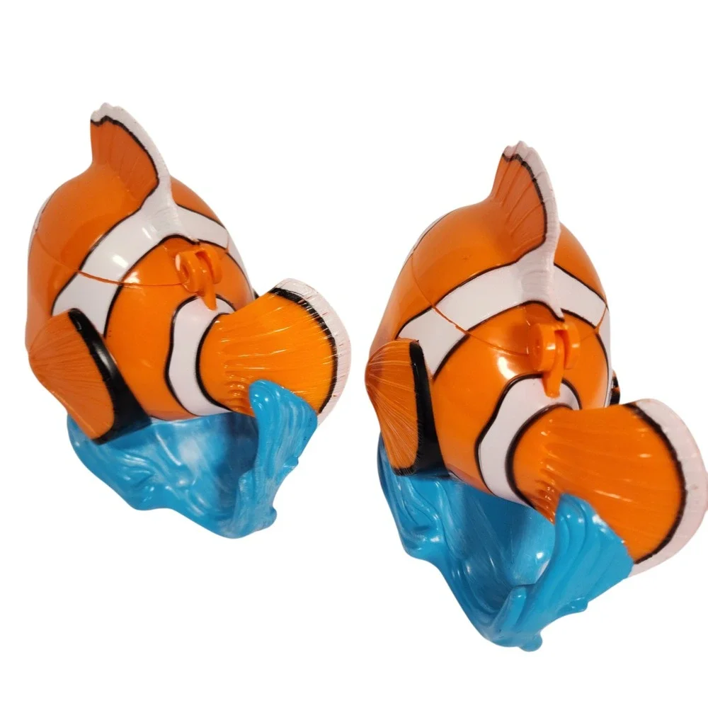 Disney on Ice Pixar Finding Nemo Clowning Cup Collectible‎ Set 2